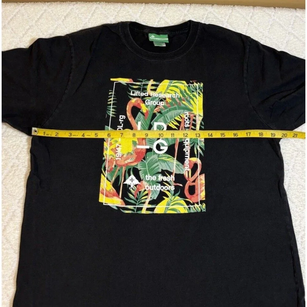 Vintage Y2K LRG Lifted Research Group Flamingos Tropical Fresh Outdoors Shirt M